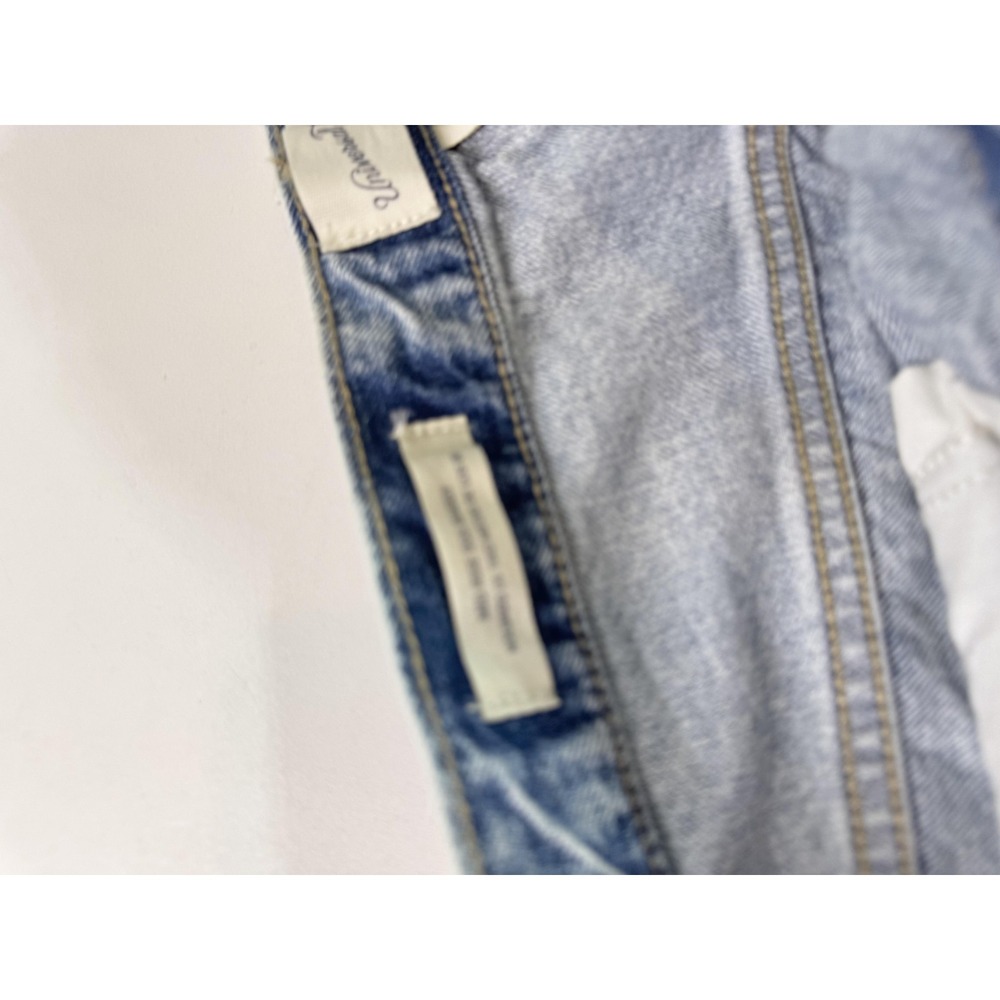 Universal Thread Jeans Womens 14 Blue High Rise Straight Distressed Light Wash - Picture 5 of 11